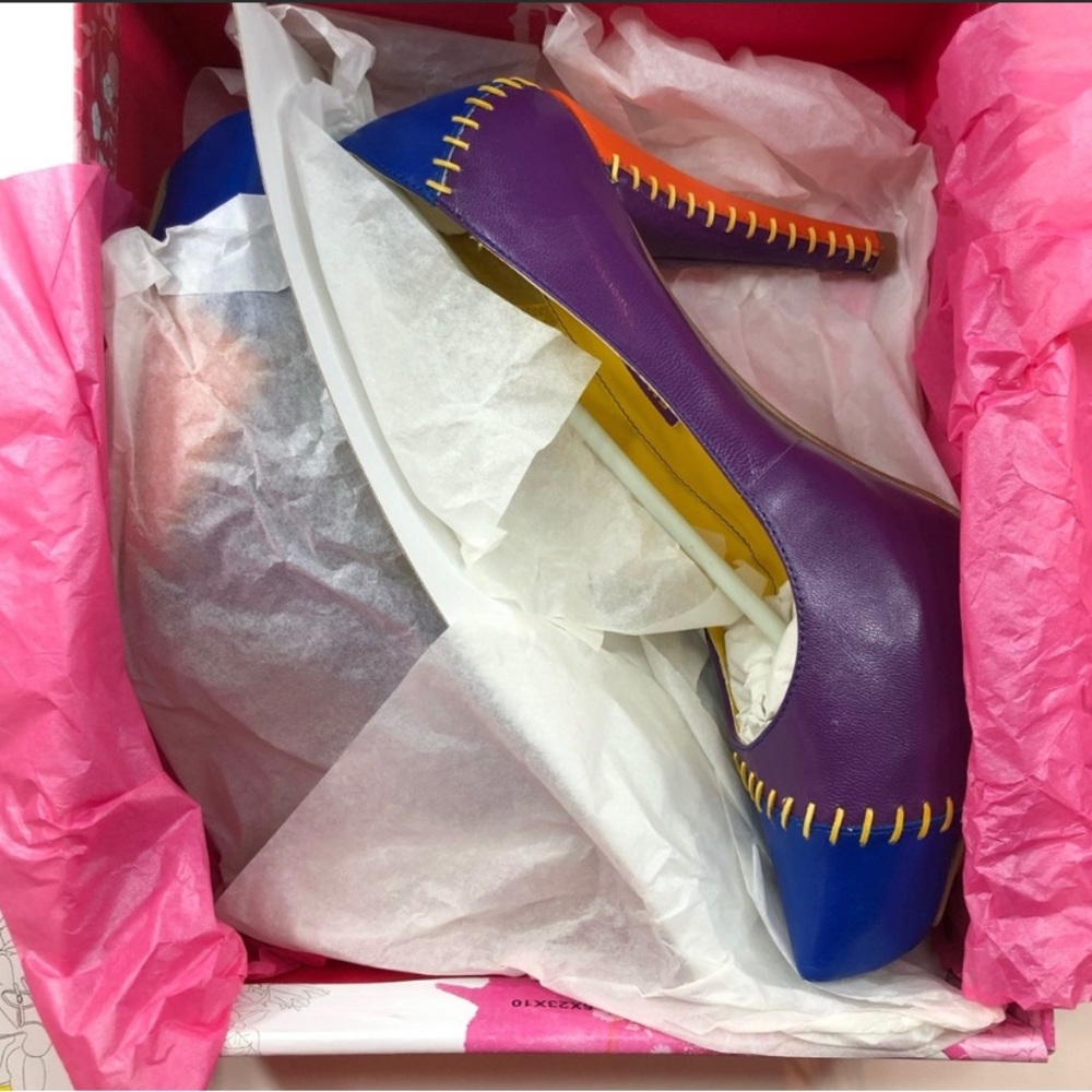 NEW In Box Chinese Laundry Women's Real Pump - Picture 3 of 10